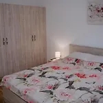 Bella's Sea Apartment-beach, Sea Garden ,old Town, Free Parking, Free Evcharging Station Apartman Várna