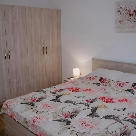 Bella's Sea Apartment-beach, Sea Garden ,old Town, Free Parking, Free Evcharging Station 아파트 바르나